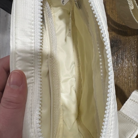 Lole Cream Belt Bag - Picture 7 of 9